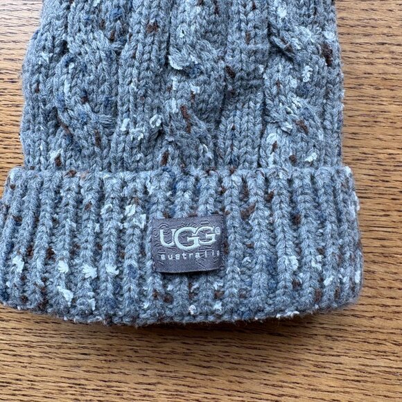 UGG Grey Pom Pom Hat - Picture 3 of 4